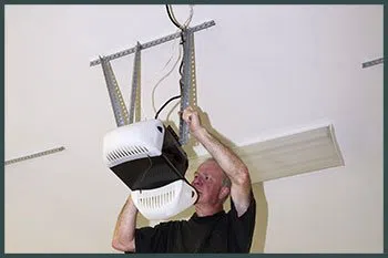 Chicago Two Guys Garage Door Service Chicago, IL 773-541-8009 Chicago Two Guys Garage Door Service Chicago, IL 773-541-8009 - serv-cont-open-gr-43m